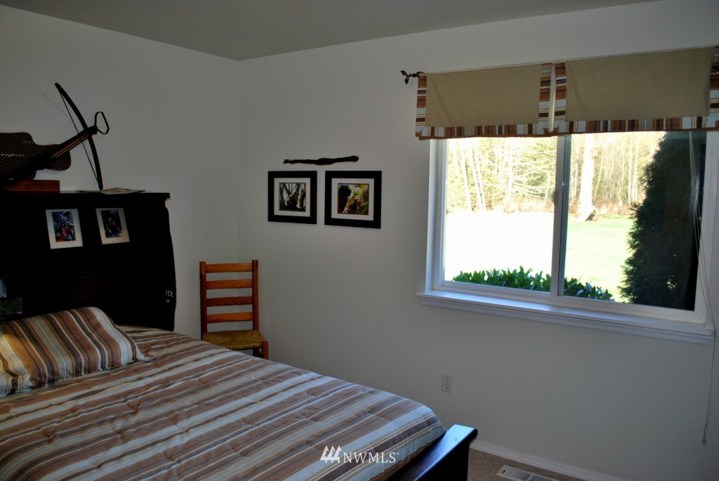 8903 Giles Road Blaine, WA 98230 - Photo 7 of 14