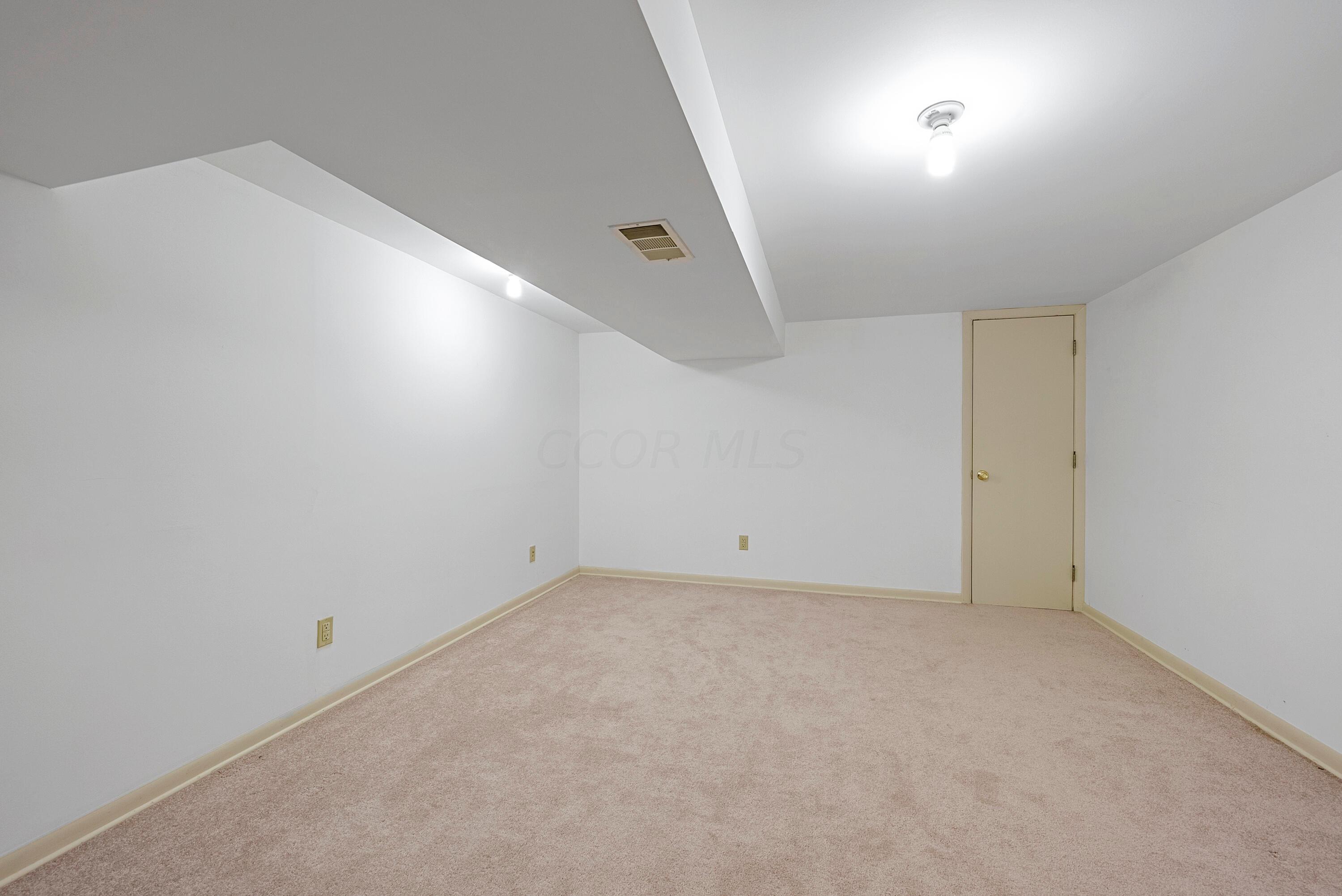 5500 Ebright Road Groveport, OH 43125 - Photo 35 of 55 DSC04420
