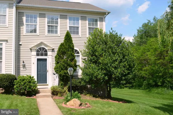 $3,200 | 6863 Drifton Court, Centreville, VA 20121