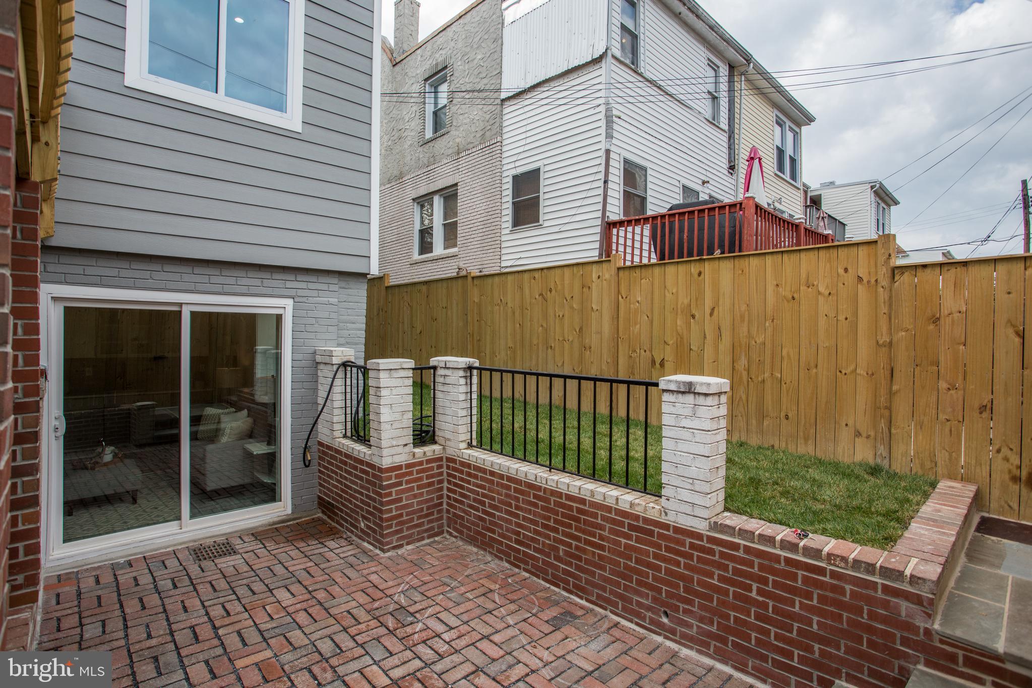 6303 9th Street Northwest Washington, DC 20011 - Photo 3 of 32