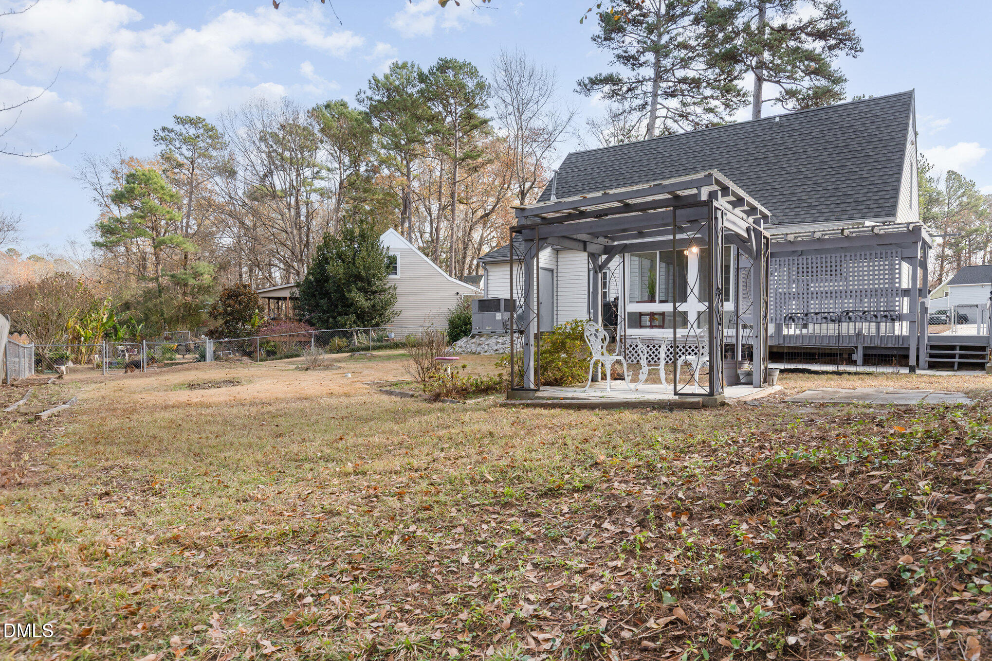 6213 River Bluff Court Raleigh, NC 27604 - Photo 5 of 31 026_2-edit_43