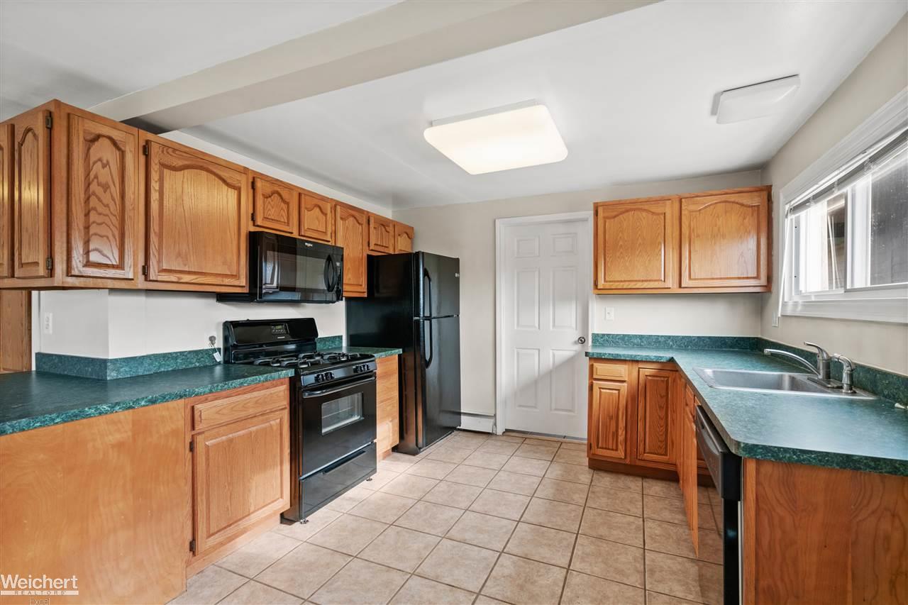 58736 Ruth Jean Washington, MI 48094 - Photo 7 of 26