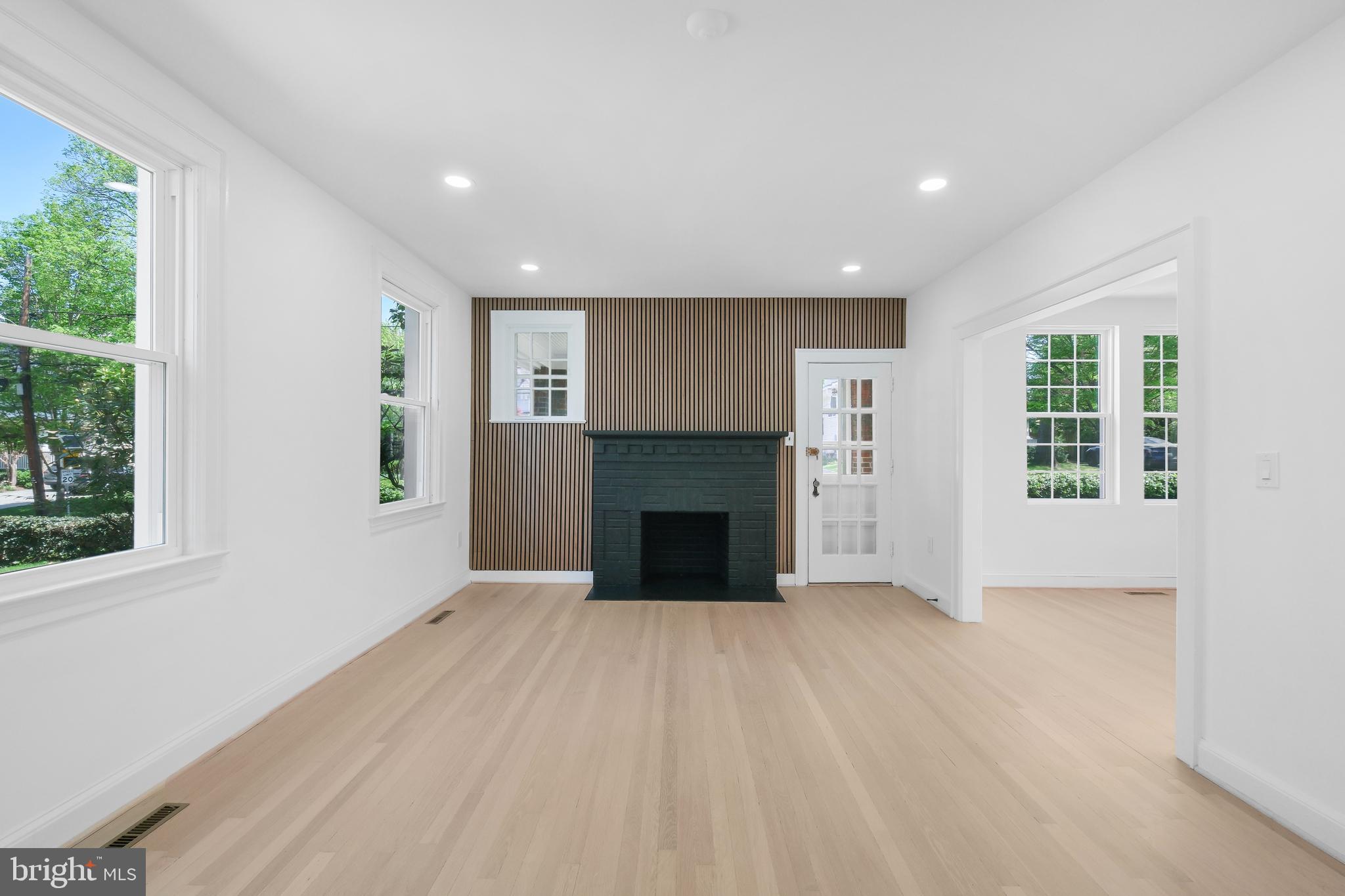 4400 Ridge Street Chevy Chase, MD 20815 - Photo 10 of 45