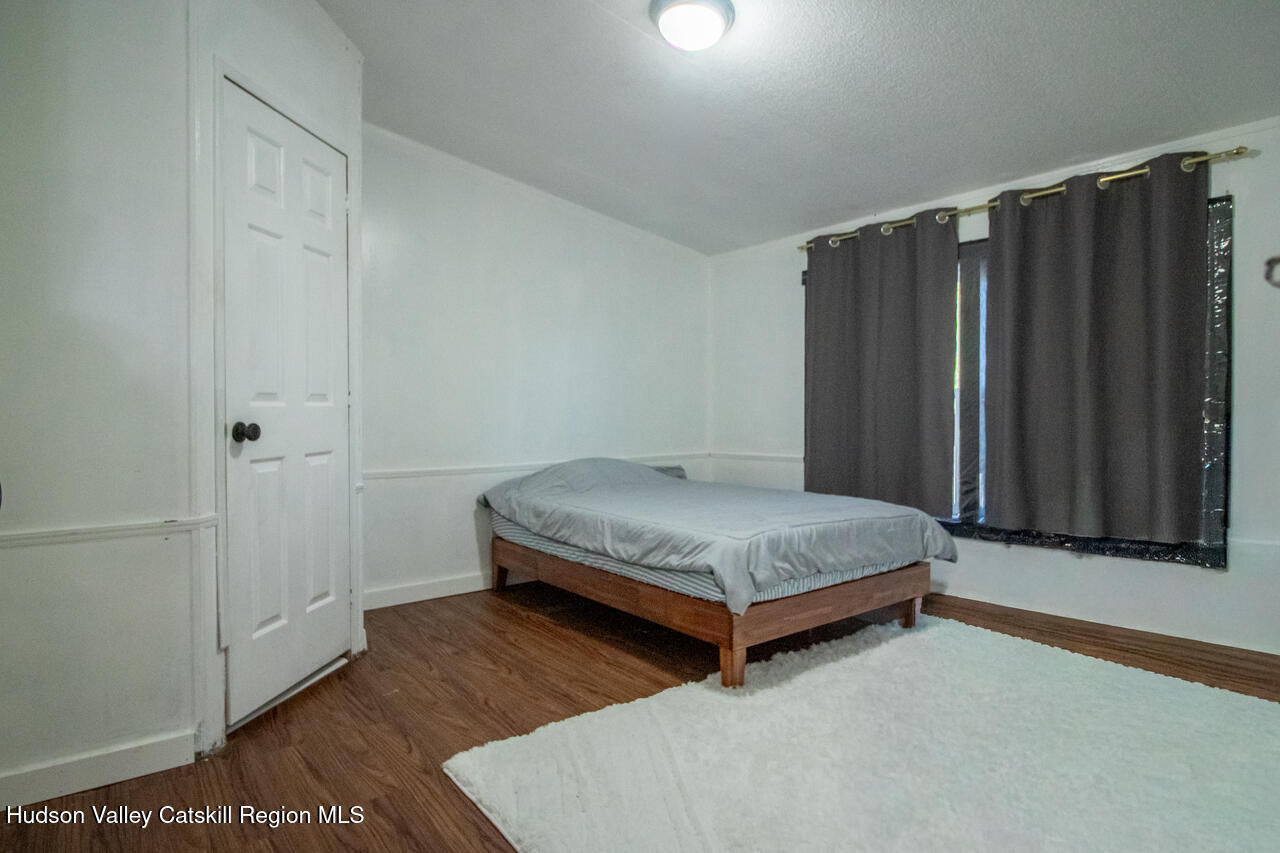 223 Plattekill Road Marlboro, NY 12542 - Photo 18 of 41 223PlattekillRdbedroom