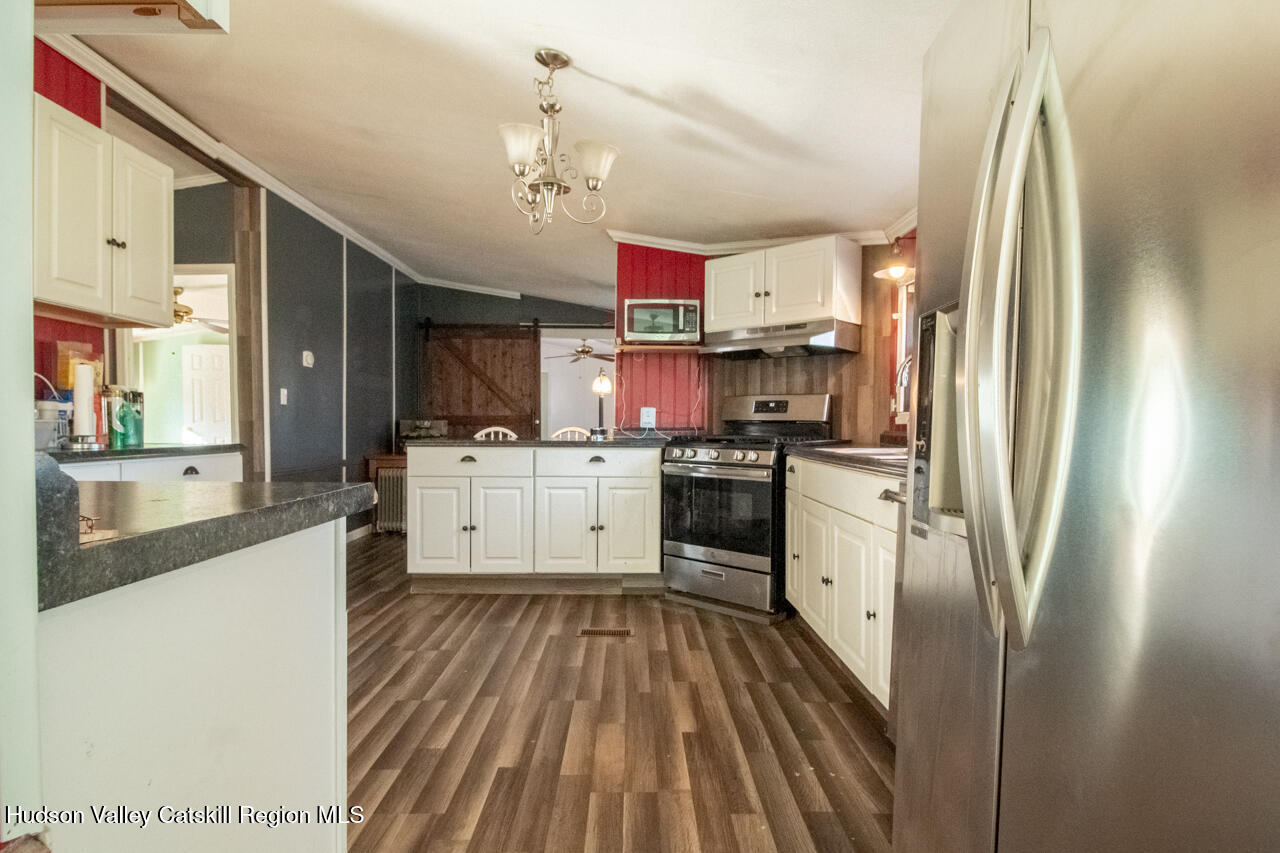 223 Plattekill Road Marlboro, NY 12542 - Photo 10 of 41 223Plattekillkitchen