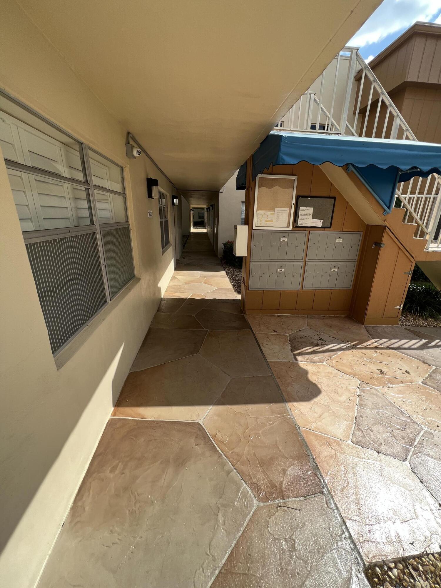441 Normandy Lane Delray Beach, FL 33484 - Photo 14 of 14 IMG_1171