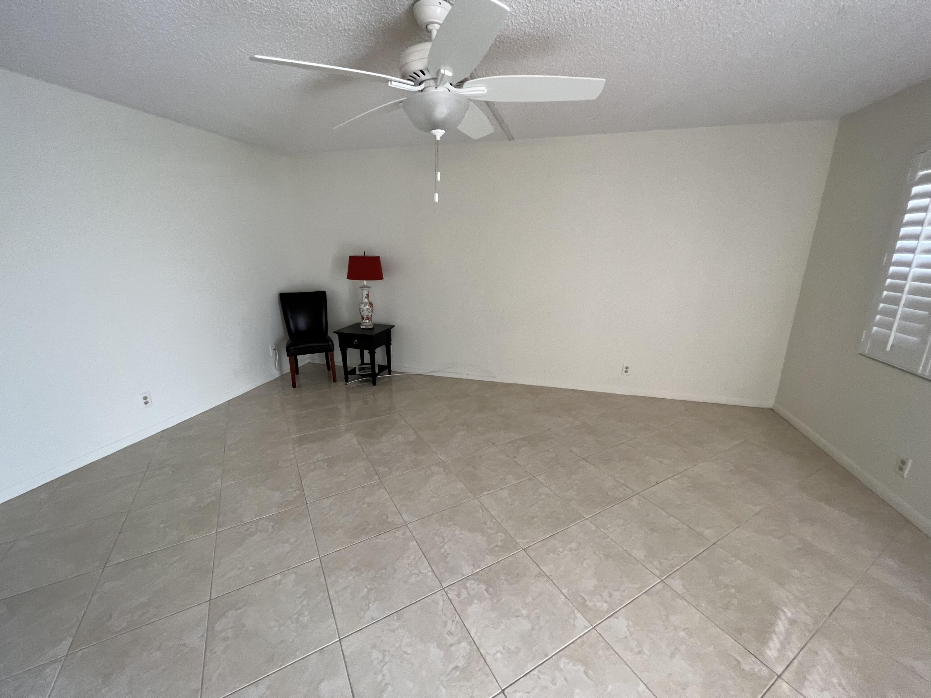 441 Normandy Lane Delray Beach, FL 33484 - Photo 3 of 14 IMG_1208