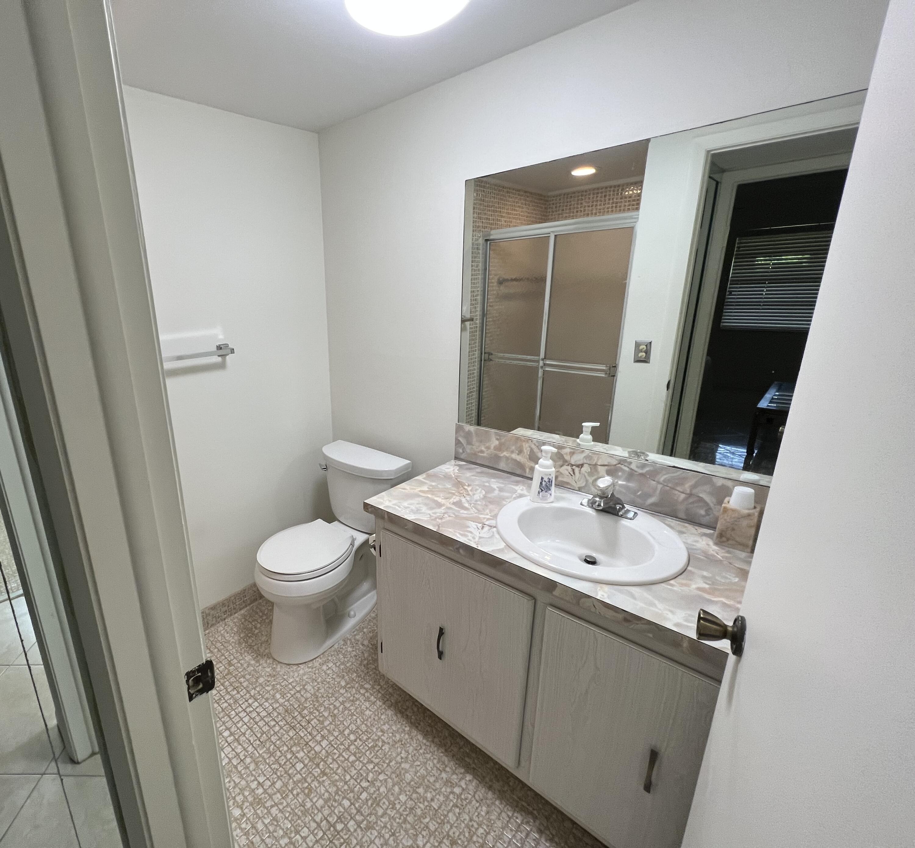 441 Normandy Lane Delray Beach, FL 33484 - Photo 4 of 14 IMG_1210