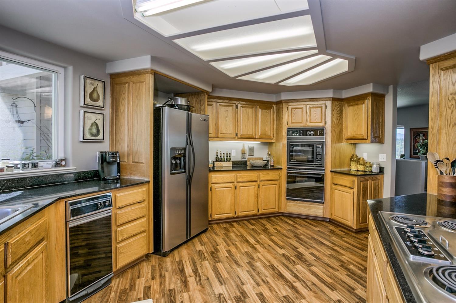 668 Espey Road Grants Pass, OR 97527 - Photo 15 of 34 Additional Photo