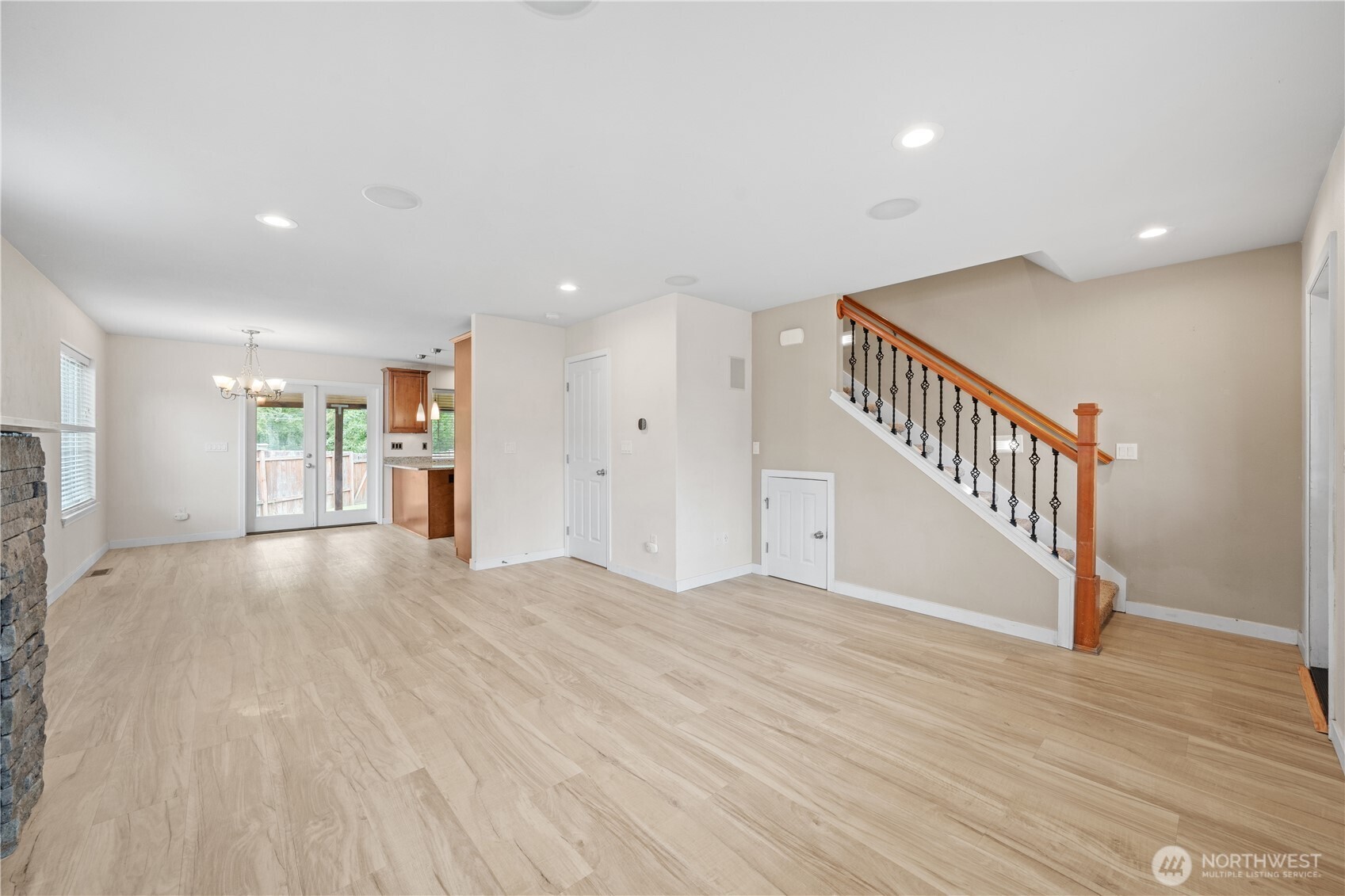 411 Rudnick Court Northwest Orting, WA 98360 - Photo 6 of 33