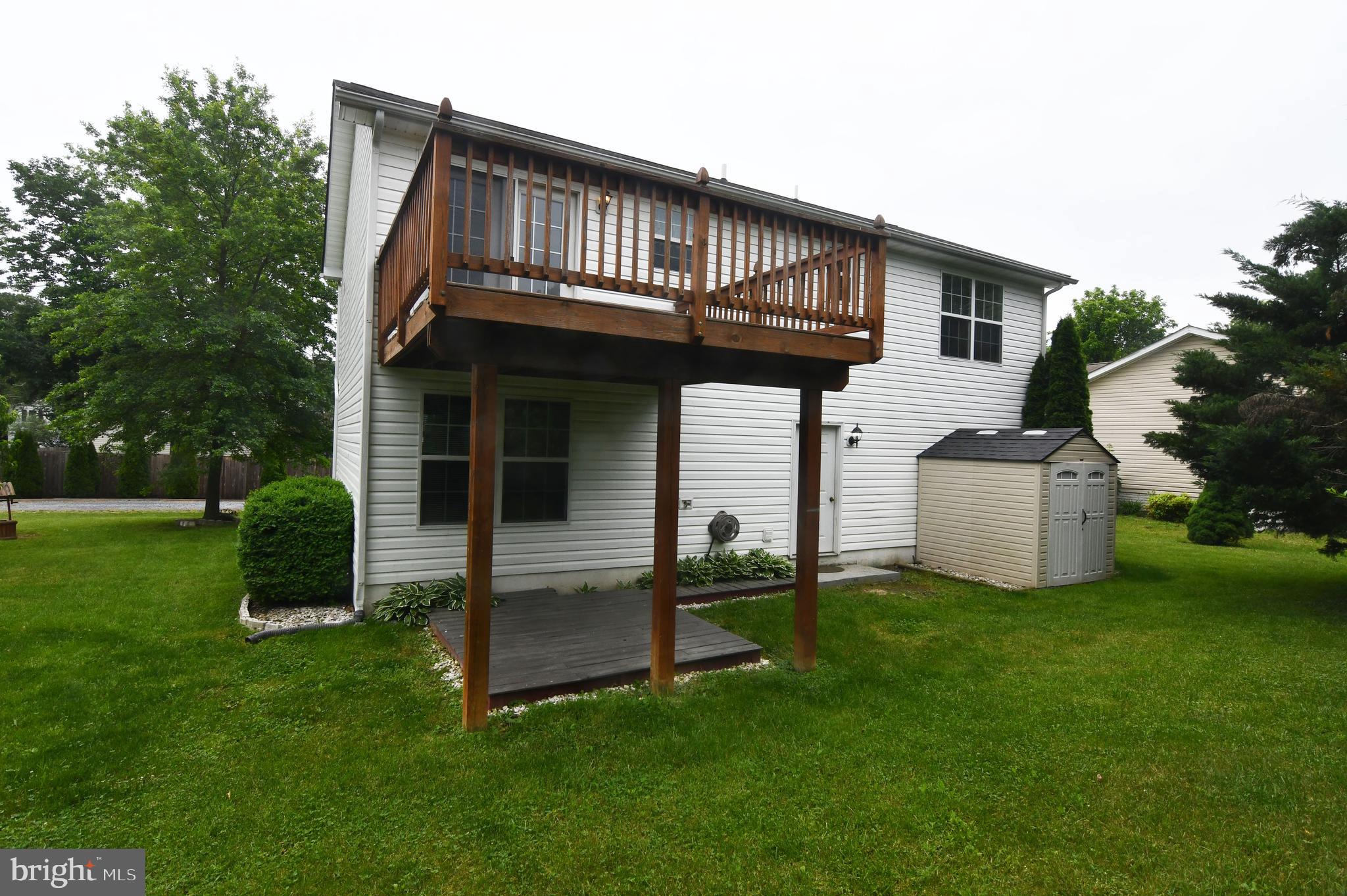 30 Neighbor Way Weston, WV 26452 - Photo 11 of 36 Rear of house