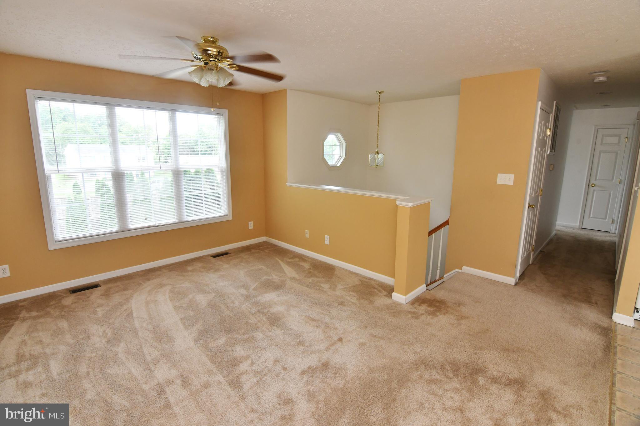 30 Neighbor Way Weston, WV 26452 - Photo 14 of 36 Living room