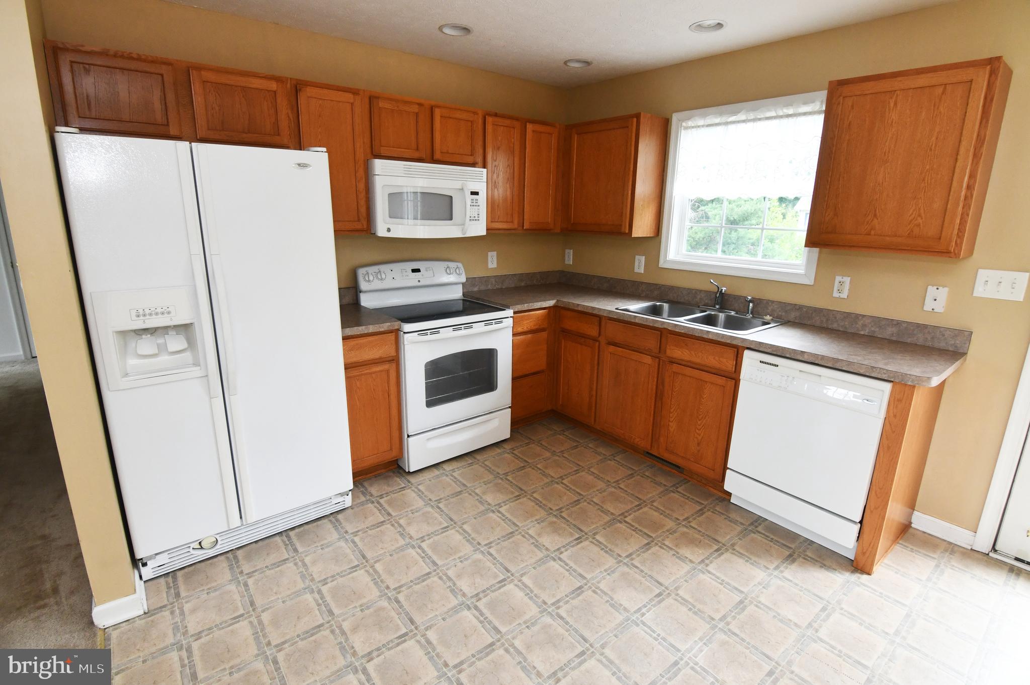 30 Neighbor Way Weston, WV 26452 - Photo 18 of 36 Kitchen