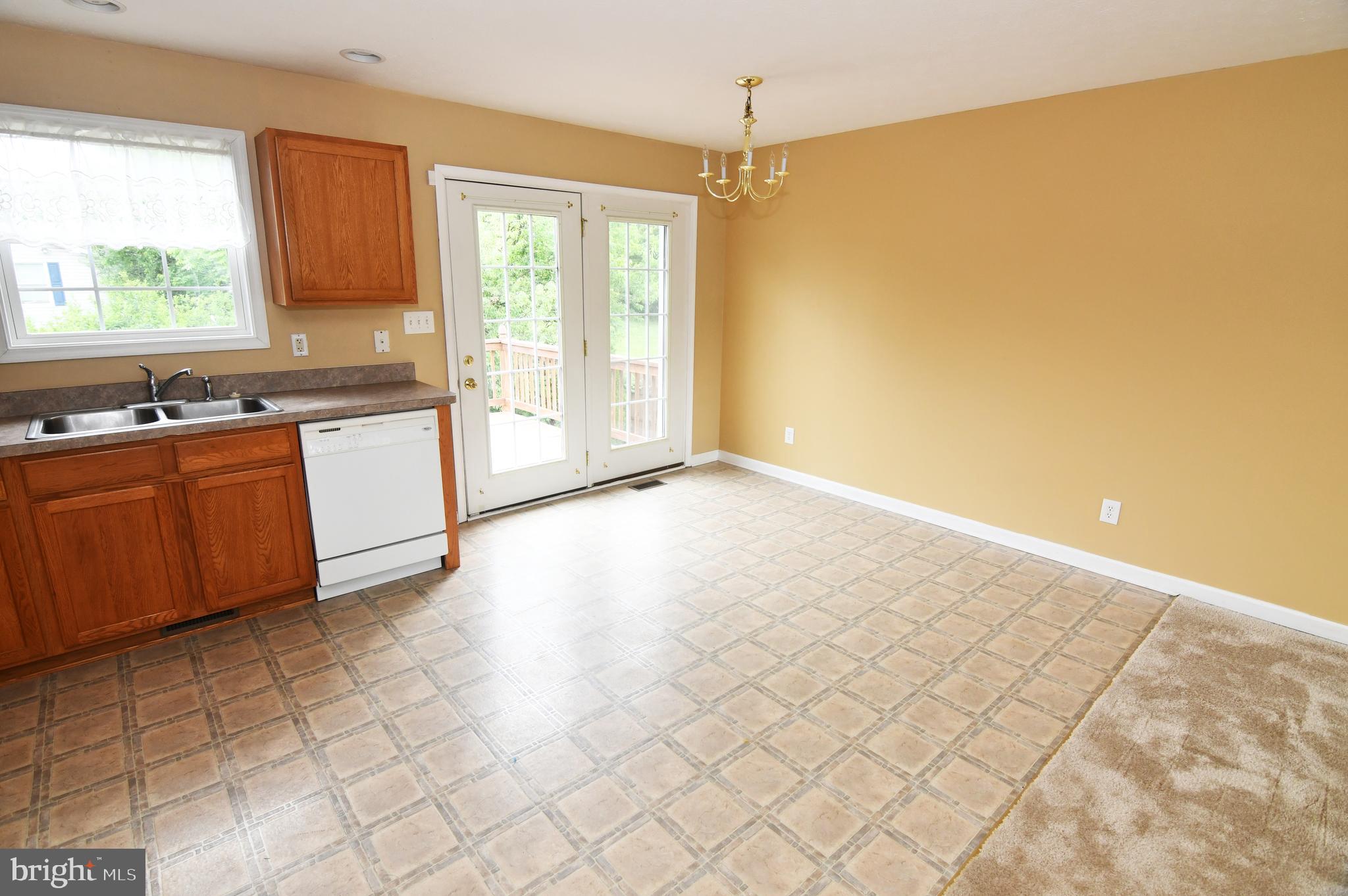 30 Neighbor Way Weston, WV 26452 - Photo 20 of 36 Kitchen