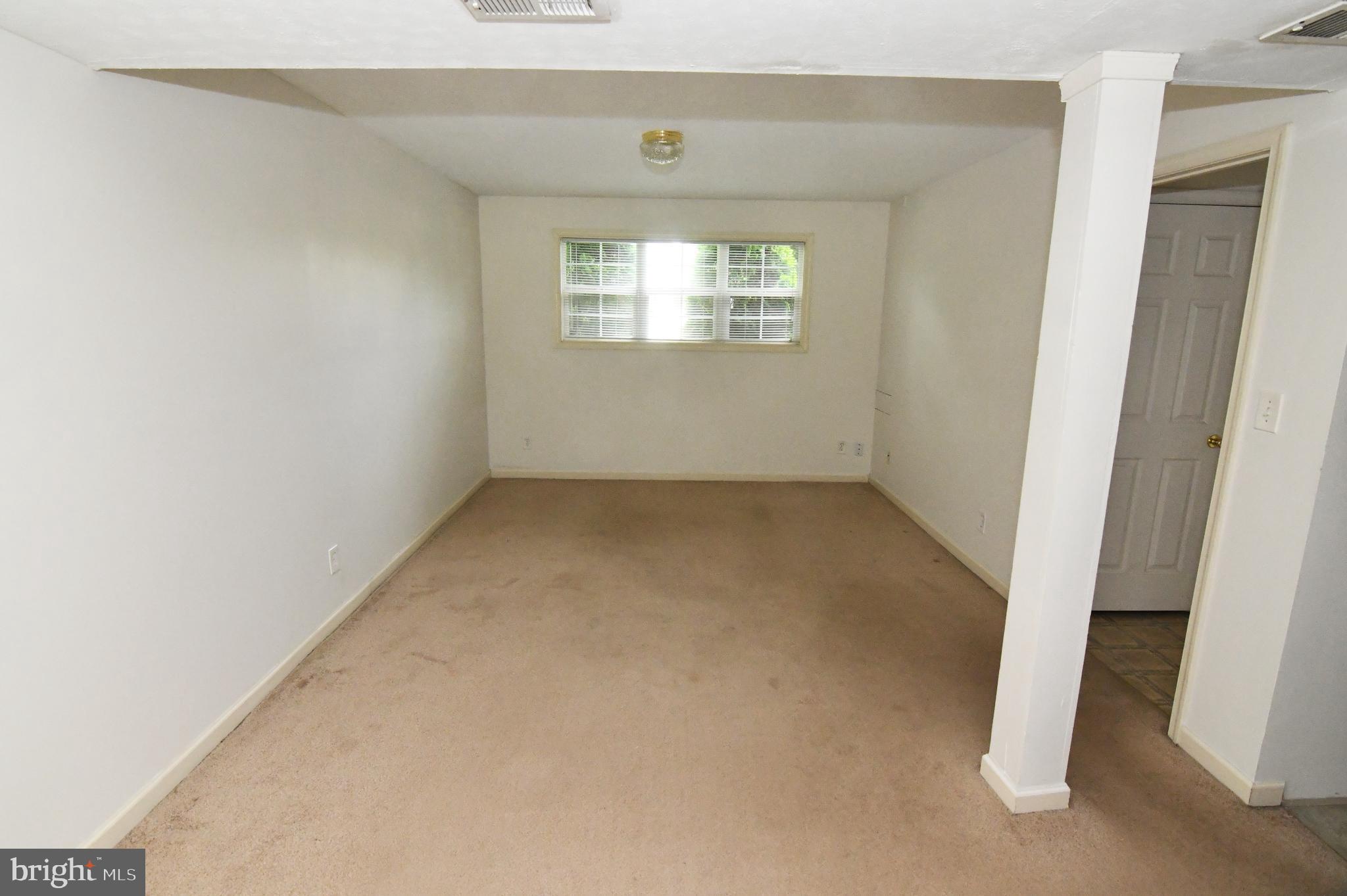 30 Neighbor Way Weston, WV 26452 - Photo 28 of 36 Family room