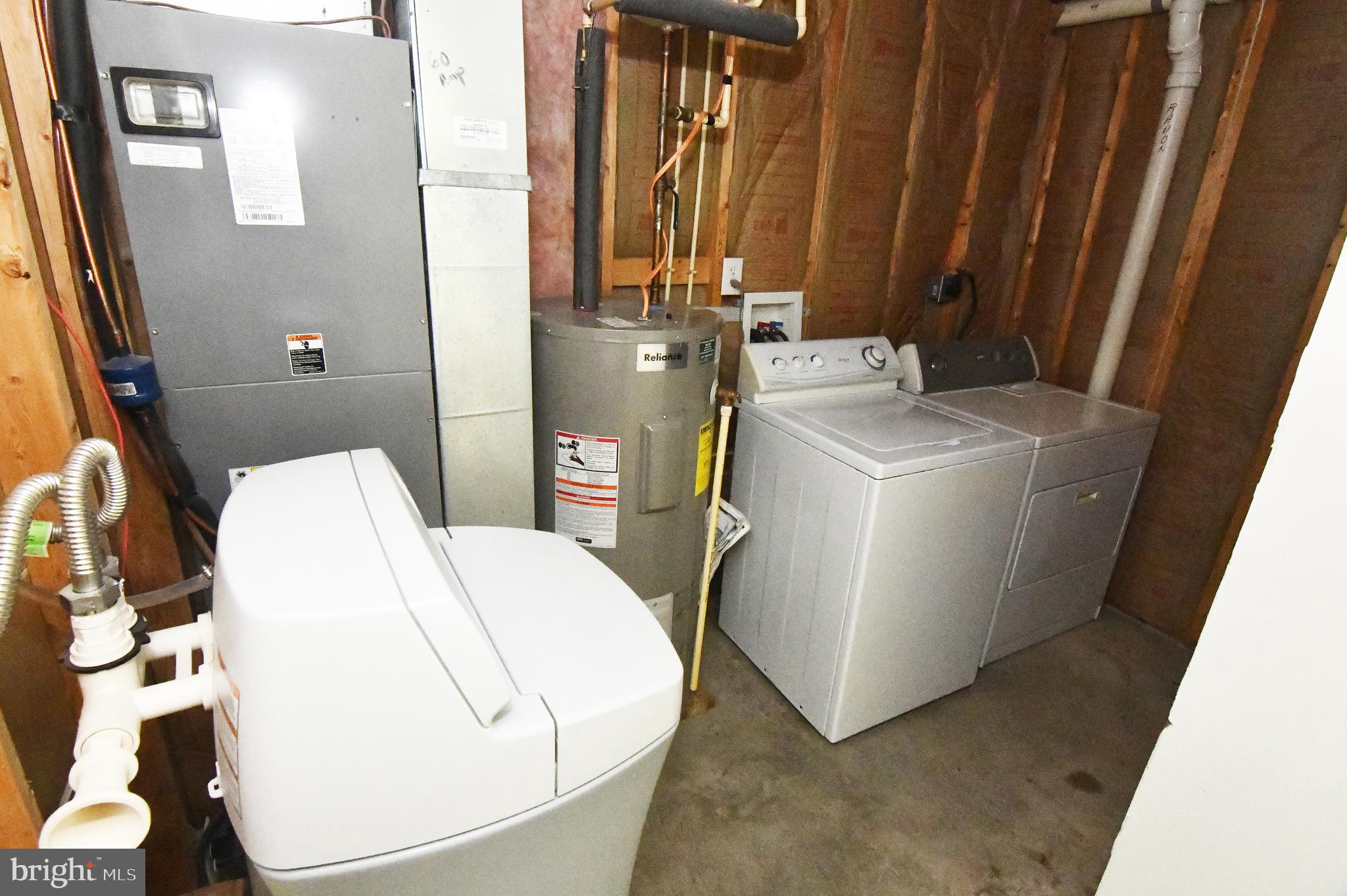 30 Neighbor Way Weston, WV 26452 - Photo 32 of 36 Utility room