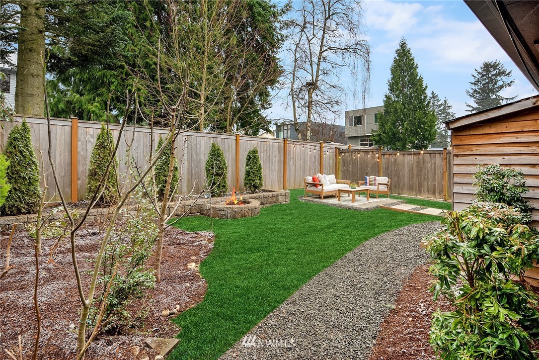 3827 53rd Avenue Southwest Seattle, WA 98116 - Photo 19 of 22