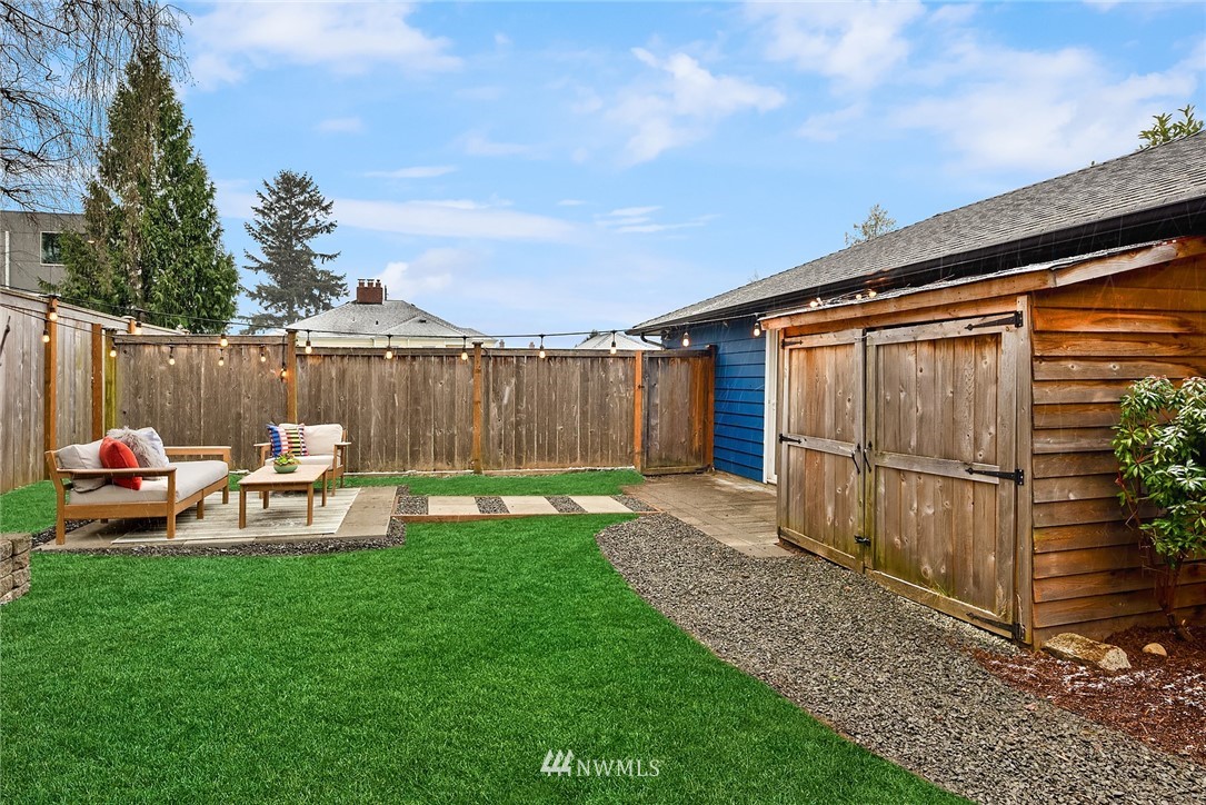 3827 53rd Avenue Southwest Seattle, WA 98116 - Photo 22 of 22