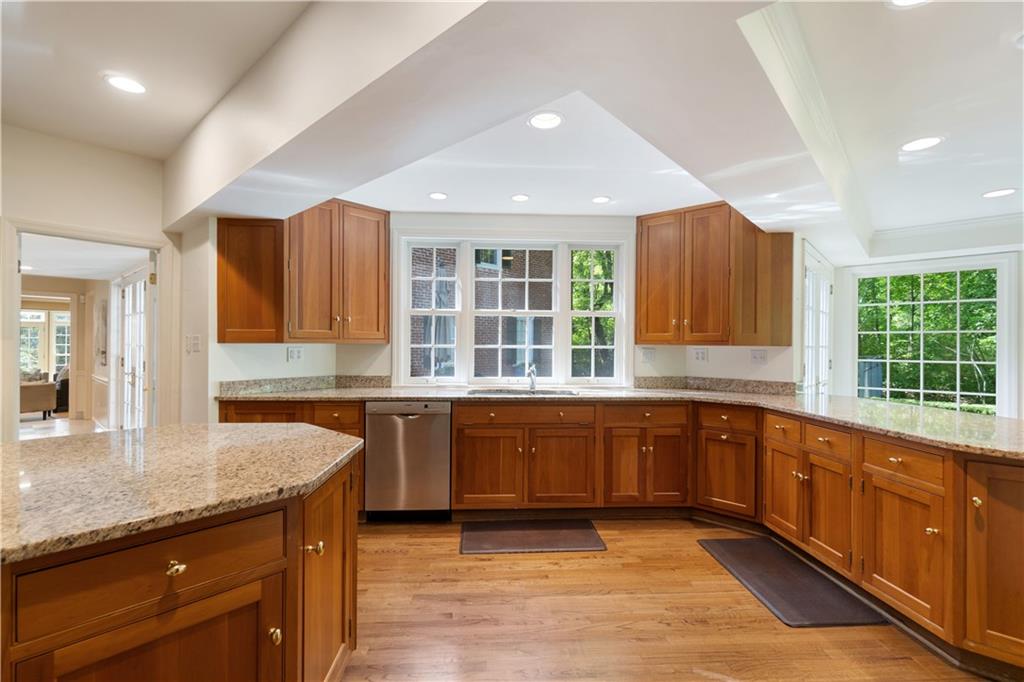 301 Fairview Road Pittsburgh, PA 15238 - Photo 23 of 50 Gallery Image 23