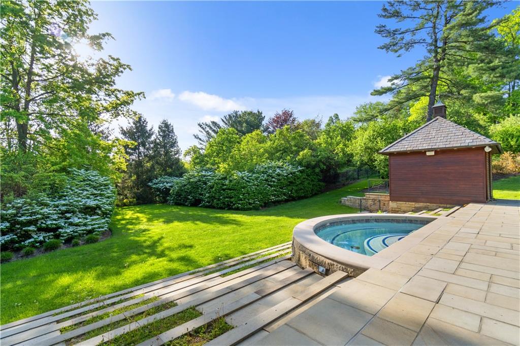 301 Fairview Road Pittsburgh, PA 15238 - Photo 8 of 50 Gallery Image 8
