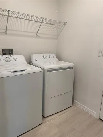 $2,550 | 1946 Lanier Road, Zephyrhills, FL 33541