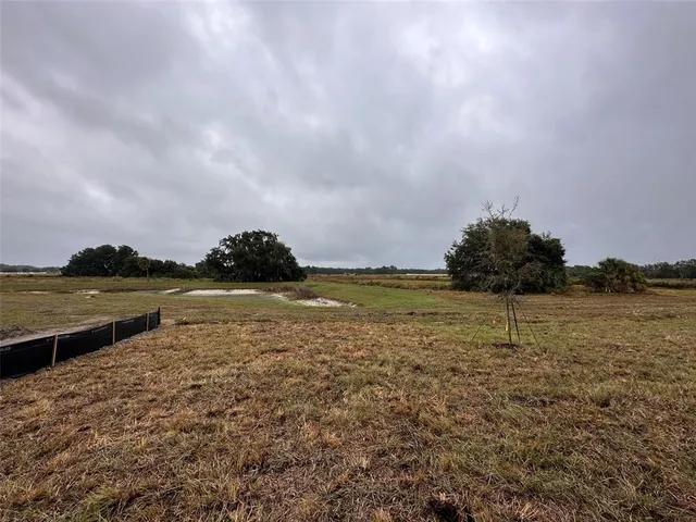 $2,550 | 1946 Lanier Road, Zephyrhills, FL 33541