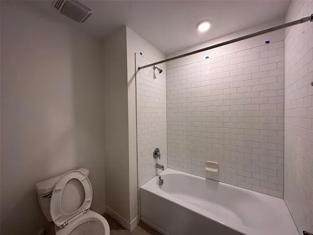 $2,550 | 1946 Lanier Road, Zephyrhills, FL 33541