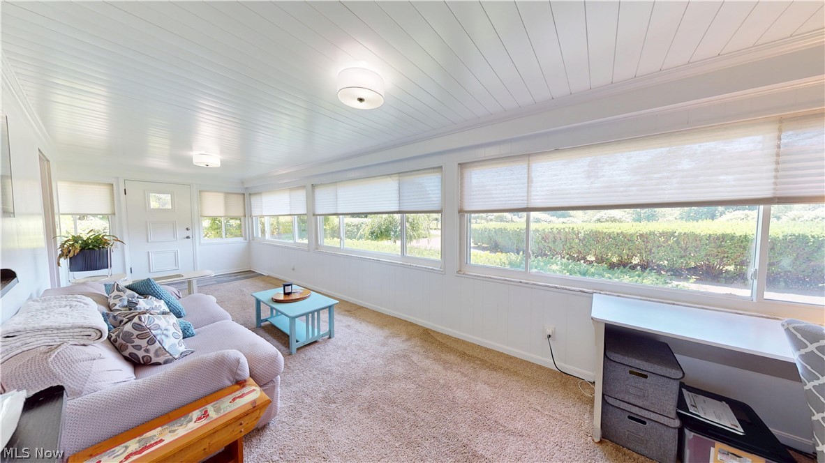 6061 Chapel Road Madison, OH 44057 - Photo 5 of 48