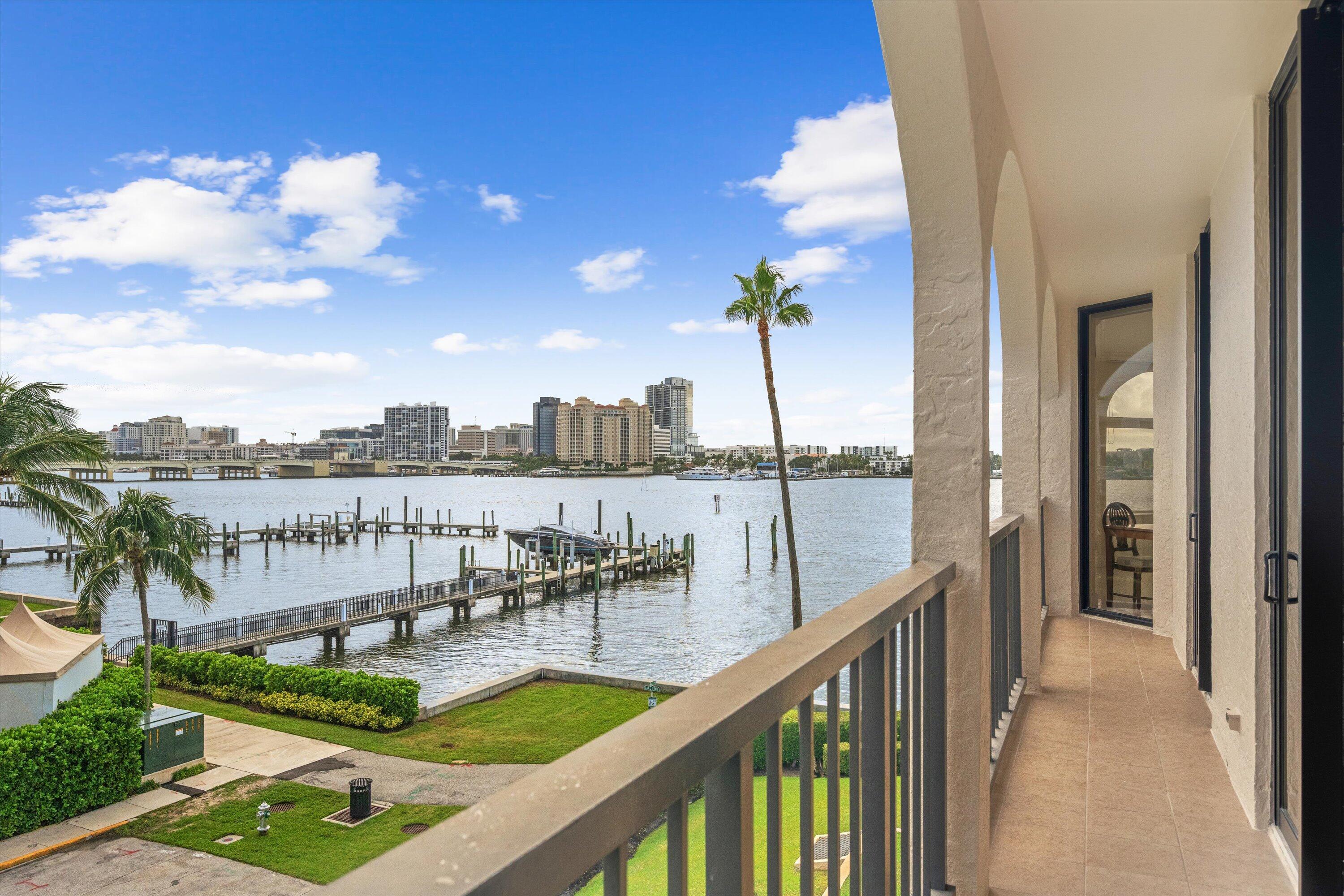 200 Bradley Place, Unit 303 Palm Beach, FL 33480 - Photo 19 of 40 a view of a balcony with city view