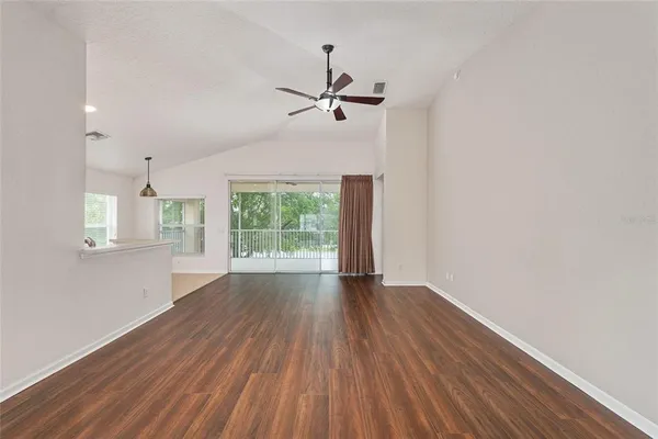 $199,999 | 4570 Southwest 52nd Circle, Unit 102, Ocala, FL 34474