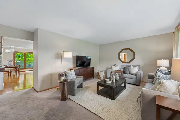$390,000 | 881 Pandora Drive Northeast, Fridley, MN 55432