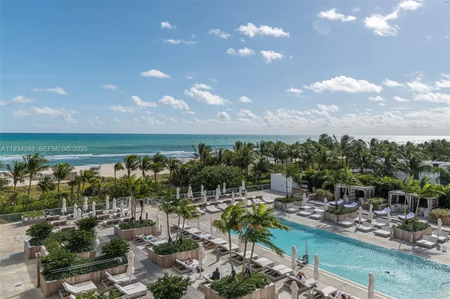 $20,000 | 2301 Collins Avenue, Unit 507, Miami Beach, FL 33139