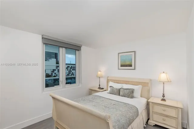 $20,000 | 2301 Collins Avenue, Unit 507, Miami Beach, FL 33139