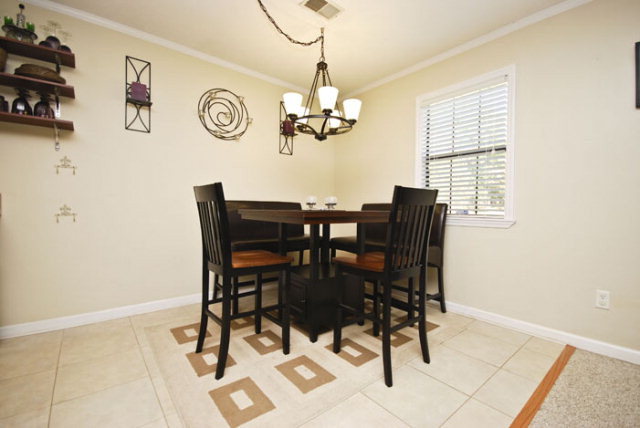 262 Foreman Road Jackson, SC 29831 - Photo 4 of 16 Dining Room