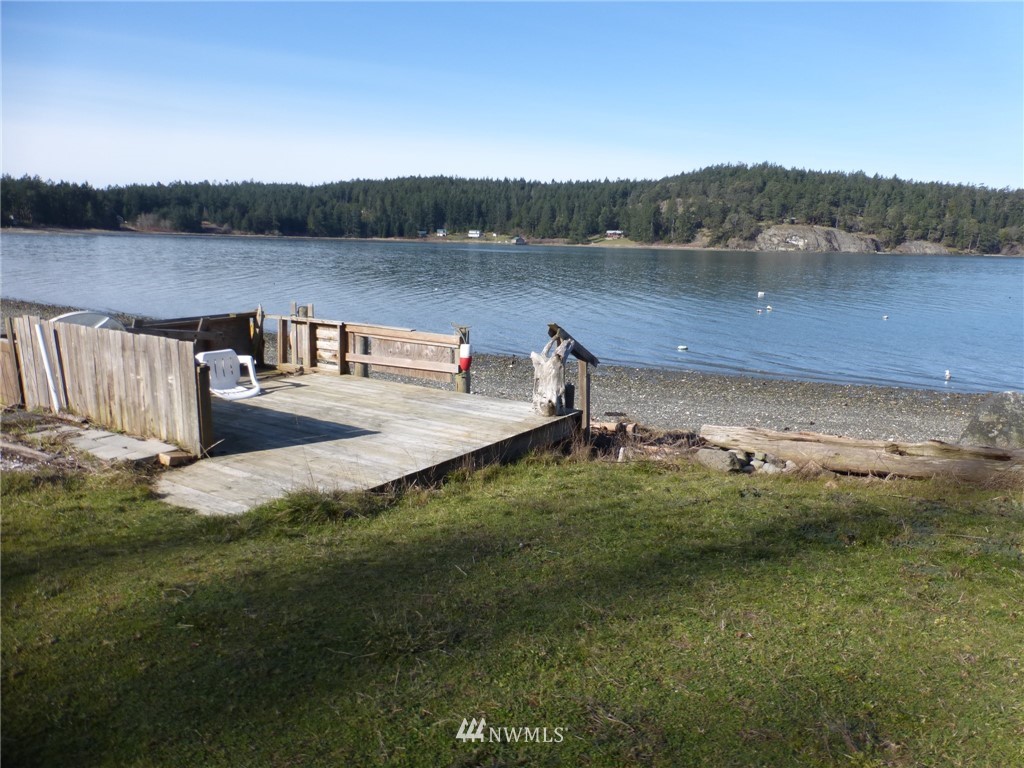 221 Mud Bay Dock Road Lopez Island, WA 98261 - Photo 2 of 8 Gallery Image 2