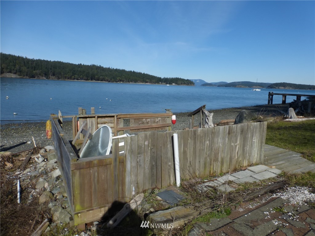 221 Mud Bay Dock Road Lopez Island, WA 98261 - Photo 7 of 8 Gallery Image 7