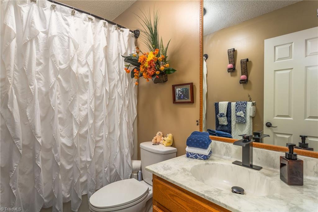 5140 Windsbury Ridge Road Clemmons, NC 27012 - Photo 17 of 24 Gallery Image 17