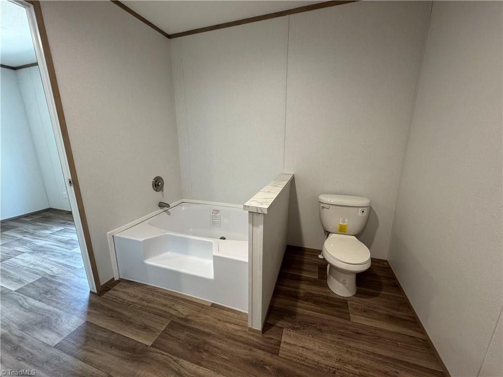 5787 Davis Road Walkertown, NC 27051 - Photo 15 of 30 Primary Bathroom