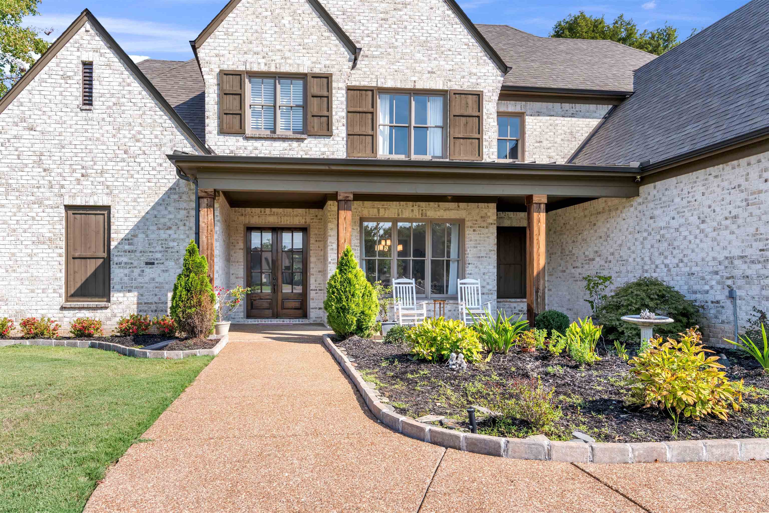 75 Windgrove Cove Piperton, TN 38017 - Photo 2 of 40 front view of a house with a yard