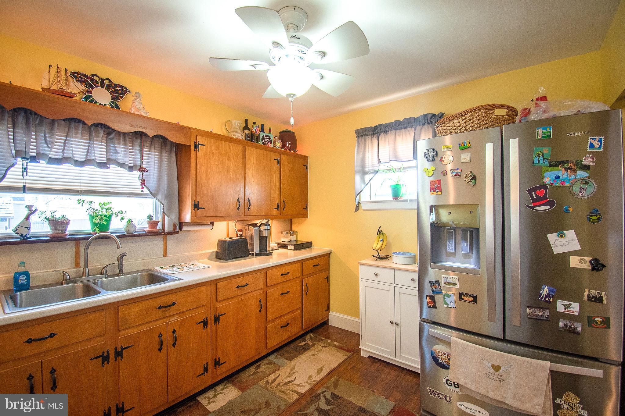 39 Belmar Road Hatboro, PA 19040 - Photo 4 of 17