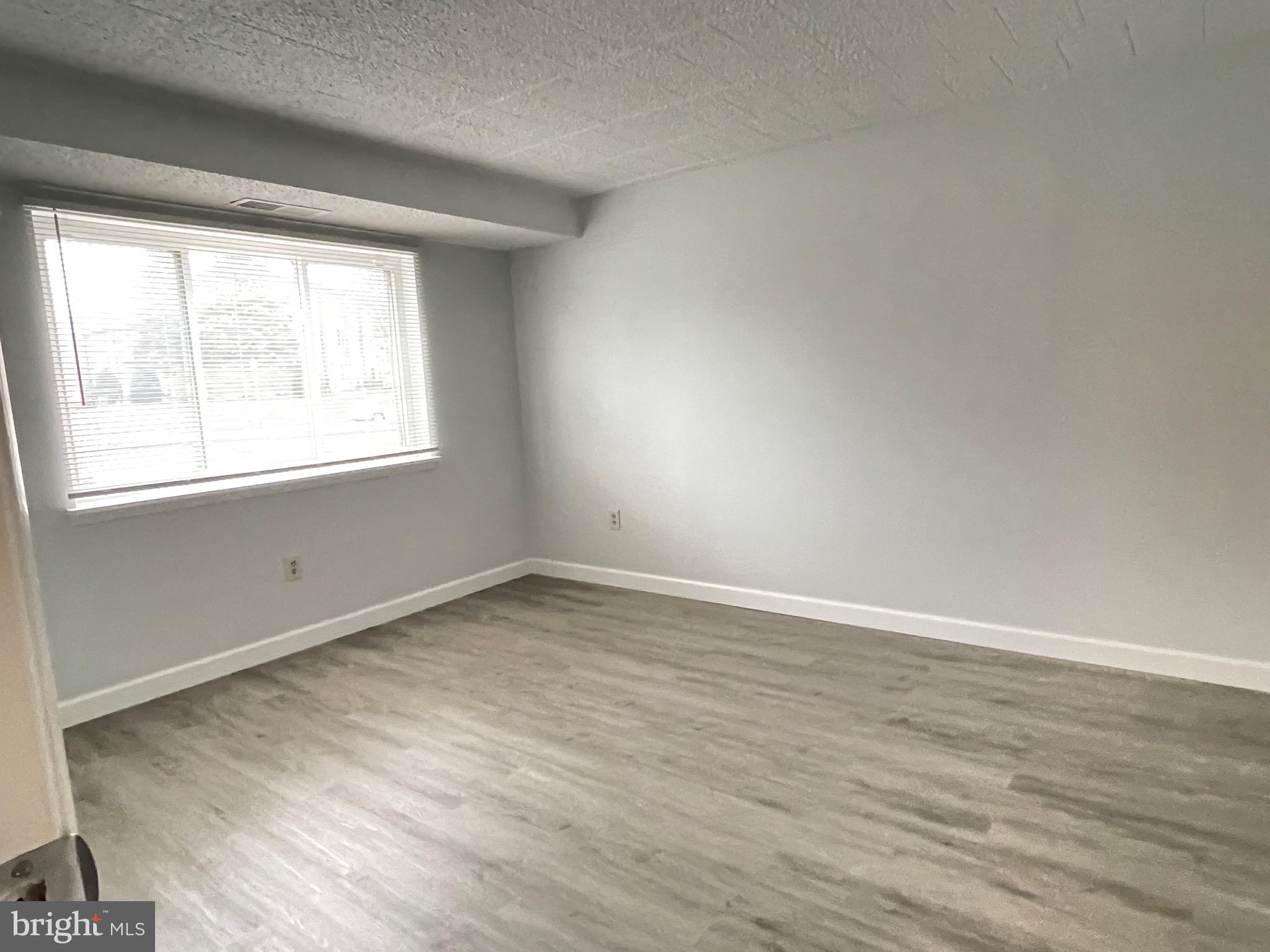 997 Heather Ridge Drive, Unit 3A Frederick, MD 21702 - Photo 7 of 17 Bedroom 1