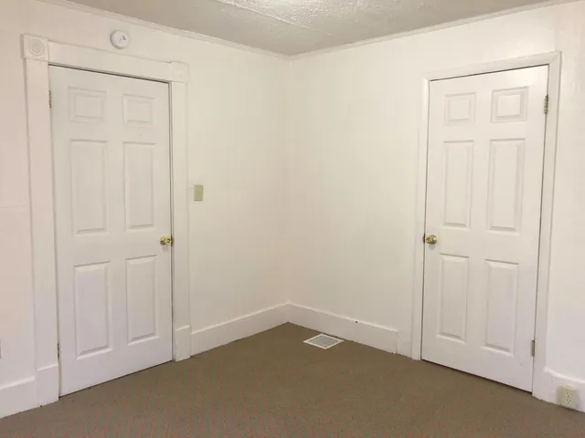 $899 | 922 12th Street Southeast, Unit A, Roanoke, VA 24013