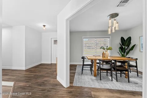 $1,125,000 | 300 Oak Street, Melbourne Beach, FL 32951