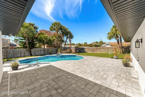 $1,125,000 | 300 Oak Street, Melbourne Beach, FL 32951