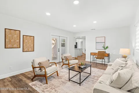 $1,125,000 | 300 Oak Street, Melbourne Beach, FL 32951