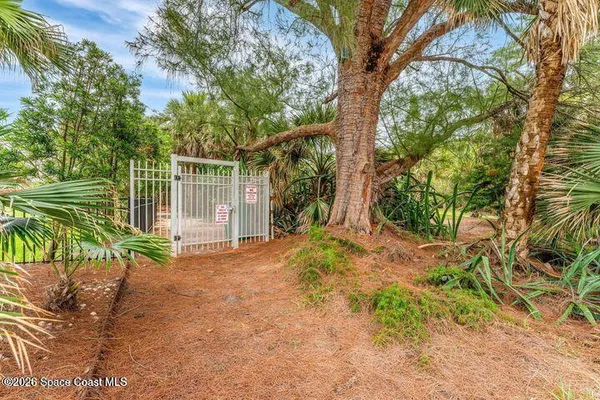 $1,125,000 | 300 Oak Street, Melbourne Beach, FL 32951