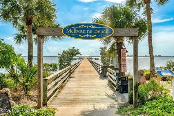 $1,125,000 | 300 Oak Street, Melbourne Beach, FL 32951