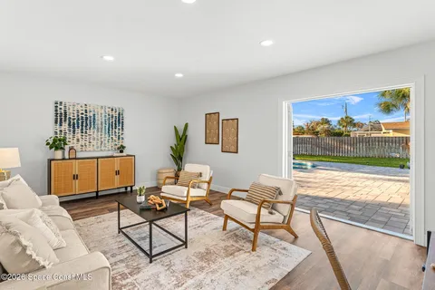 $1,125,000 | 300 Oak Street, Melbourne Beach, FL 32951