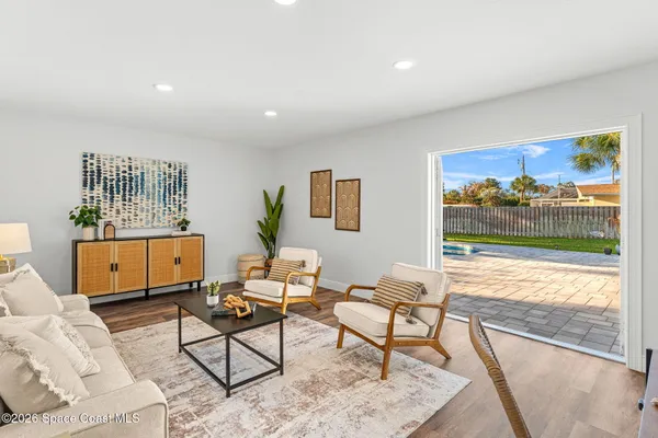 $1,125,000 | 300 Oak Street, Melbourne Beach, FL 32951