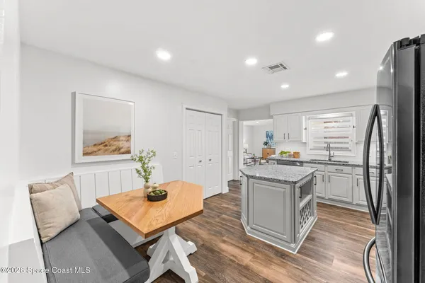 $1,125,000 | 300 Oak Street, Melbourne Beach, FL 32951